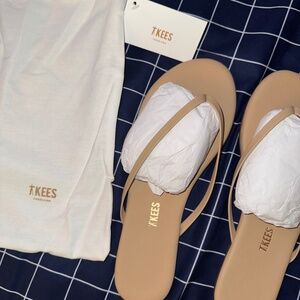 Tkees Sandals